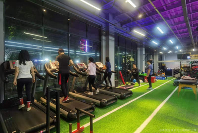 廣州佐鳥(niǎo)健身管理 以專業(yè)引領(lǐng)健康生活新風(fēng)尚